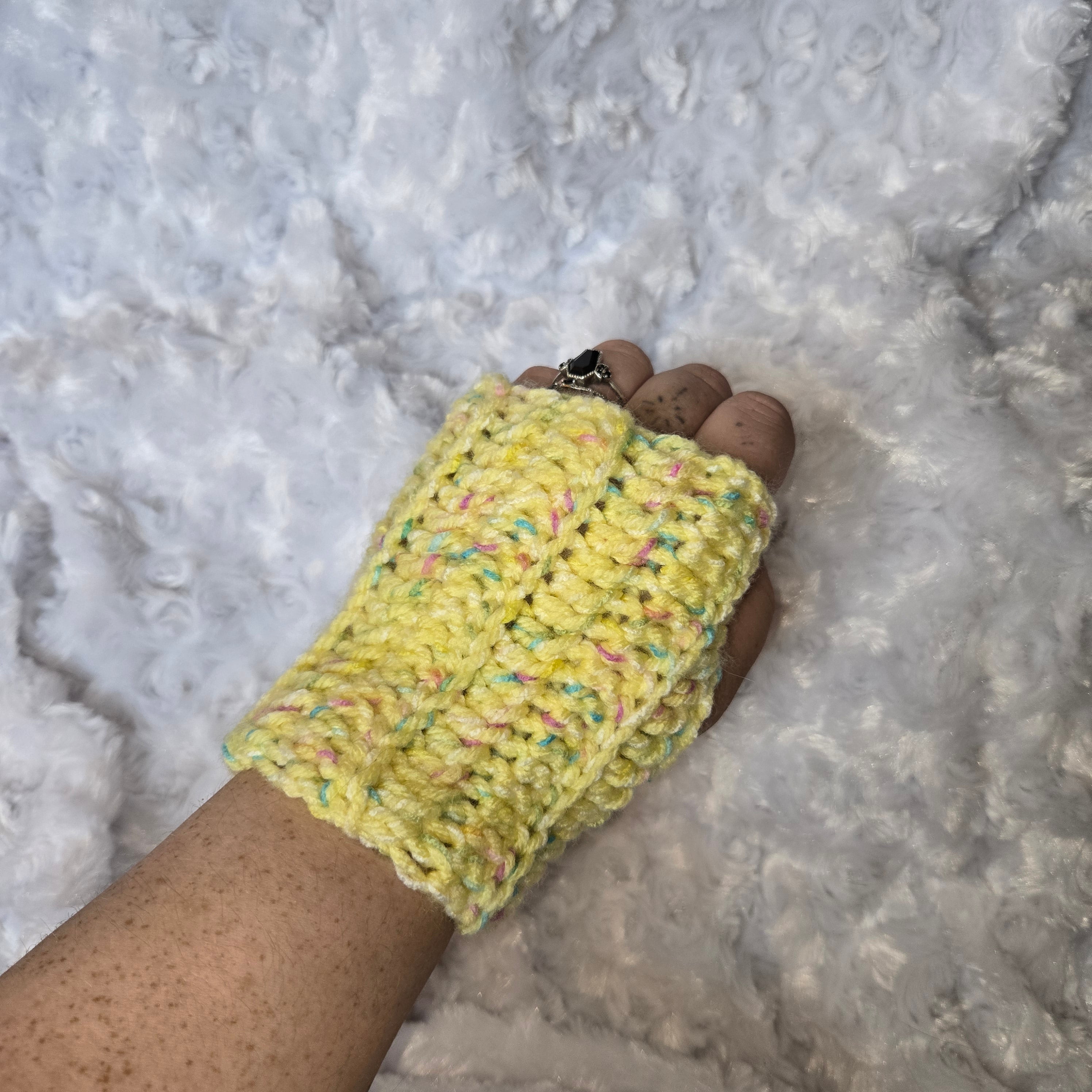 Fingerless Gloves