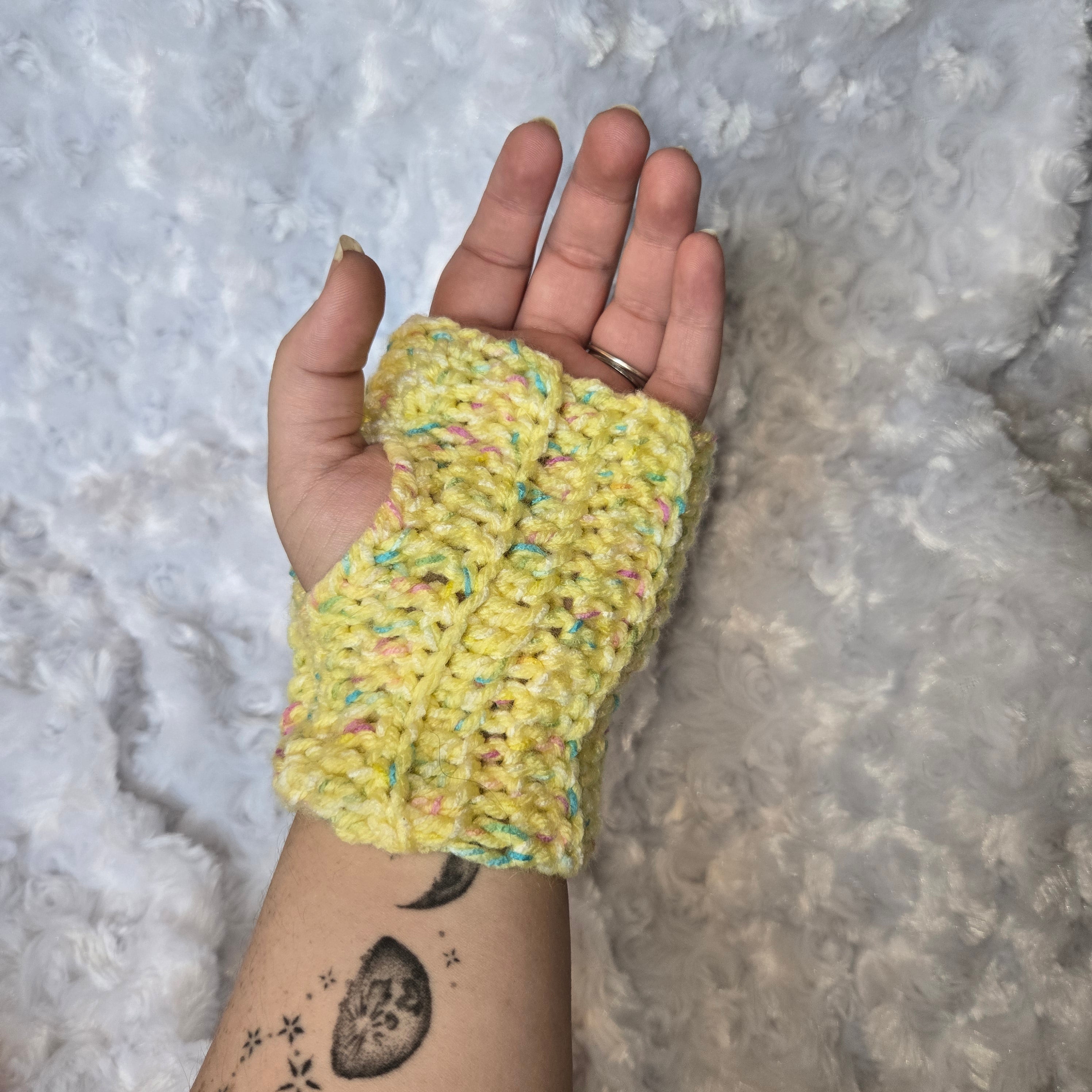 Fingerless Gloves